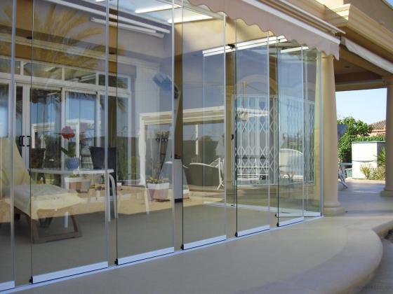 Ventajas Cortinas de Cristal alicante - empresas que instalan cortinas cristal alicante- aluyglass soluciones alicante - presupuesto cortinas cristal alicante